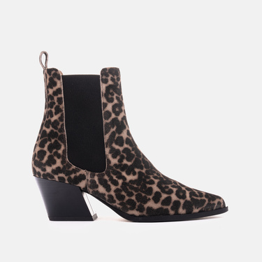 Sierra ankle boots